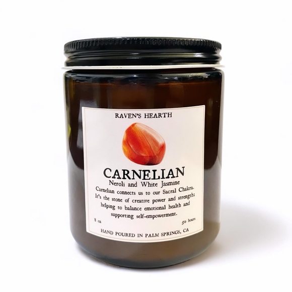 Carnelian Crystal Candle | Soy Wax | Vegan - Picture 2 of 5